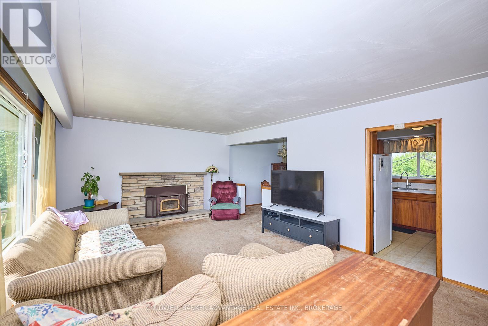 Photo 16 of 3314 Trinity Church Road, Hamilton ON