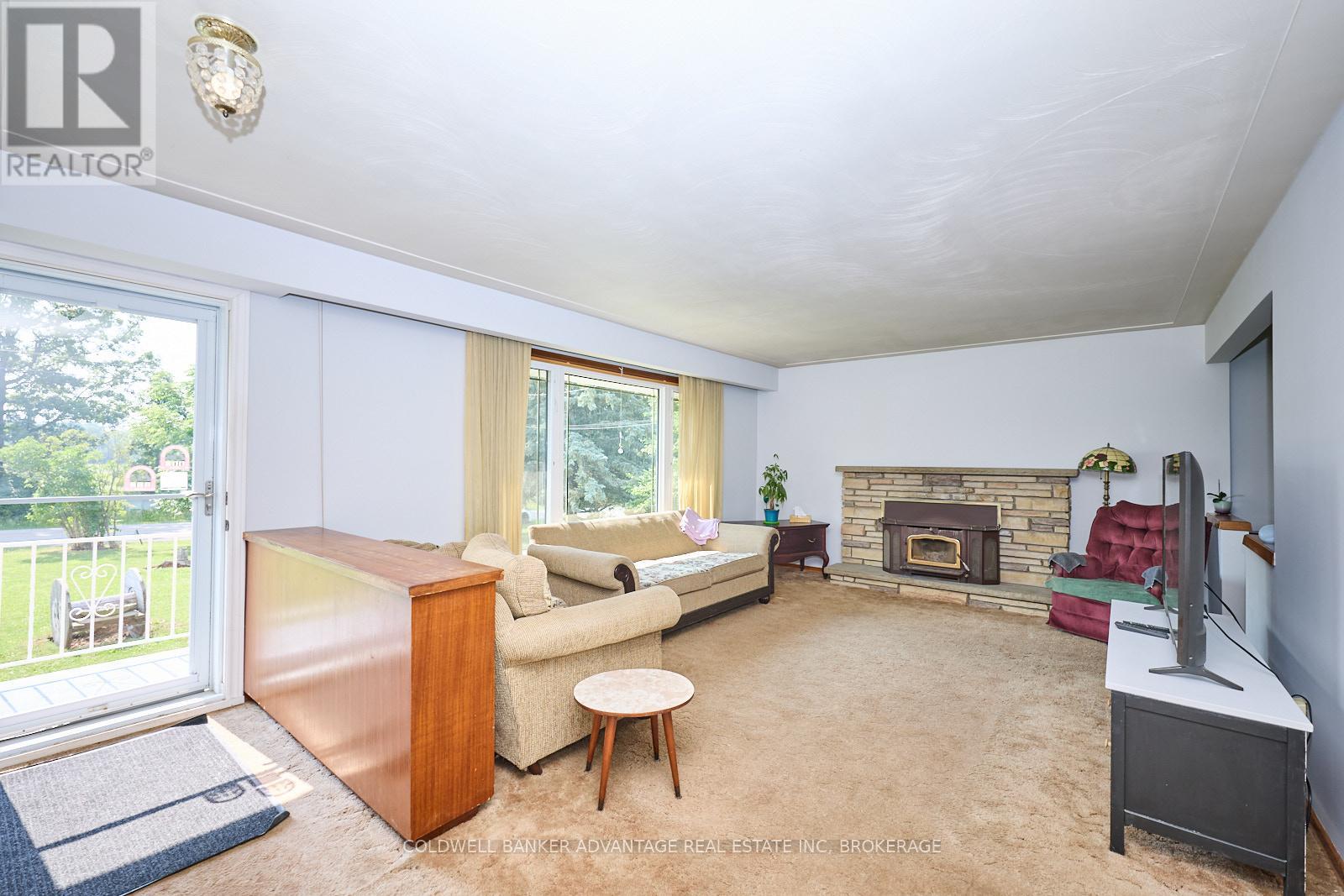 Photo 18 of 3314 Trinity Church Road, Hamilton ON