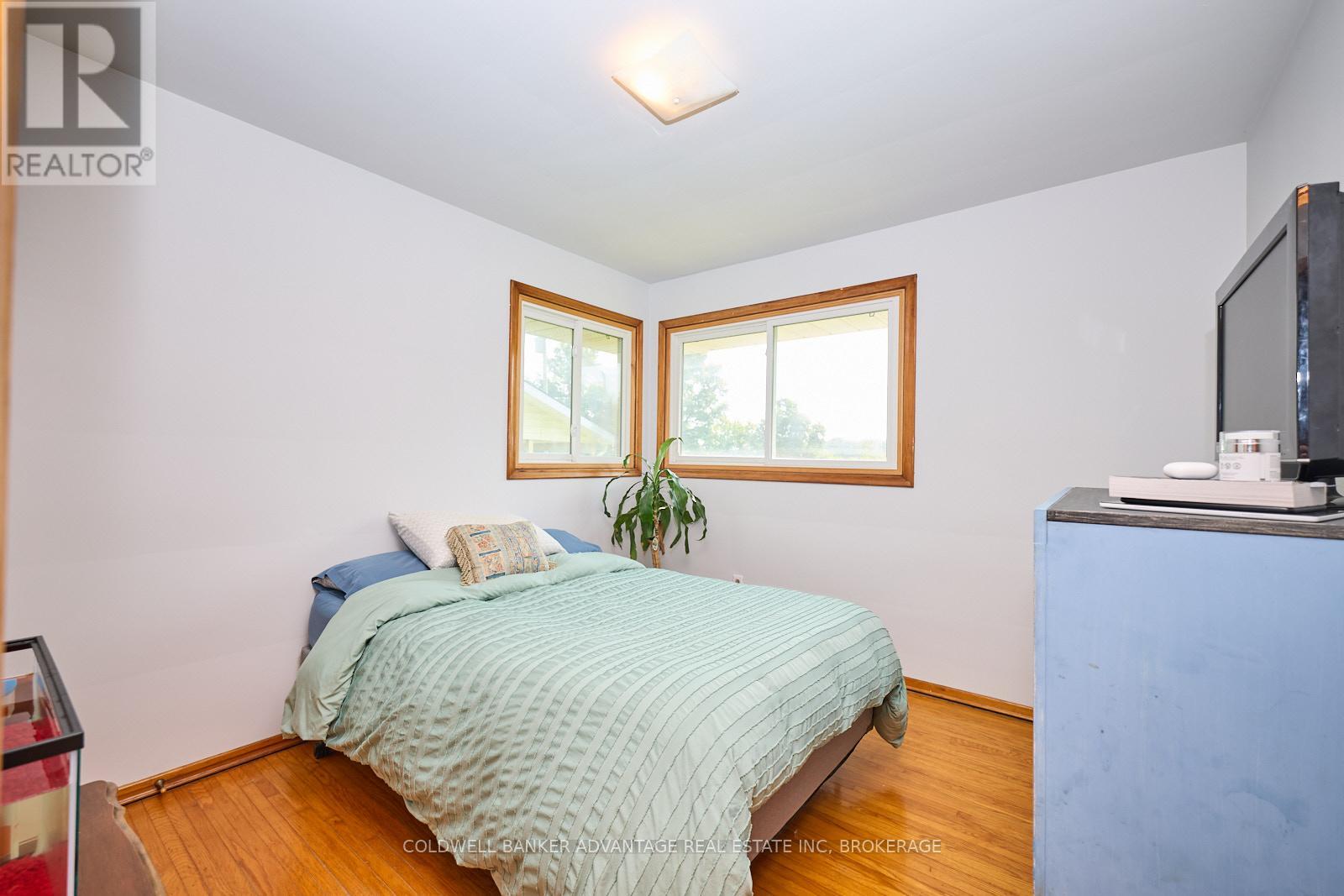 Photo 27 of 3314 Trinity Church Road, Hamilton ON