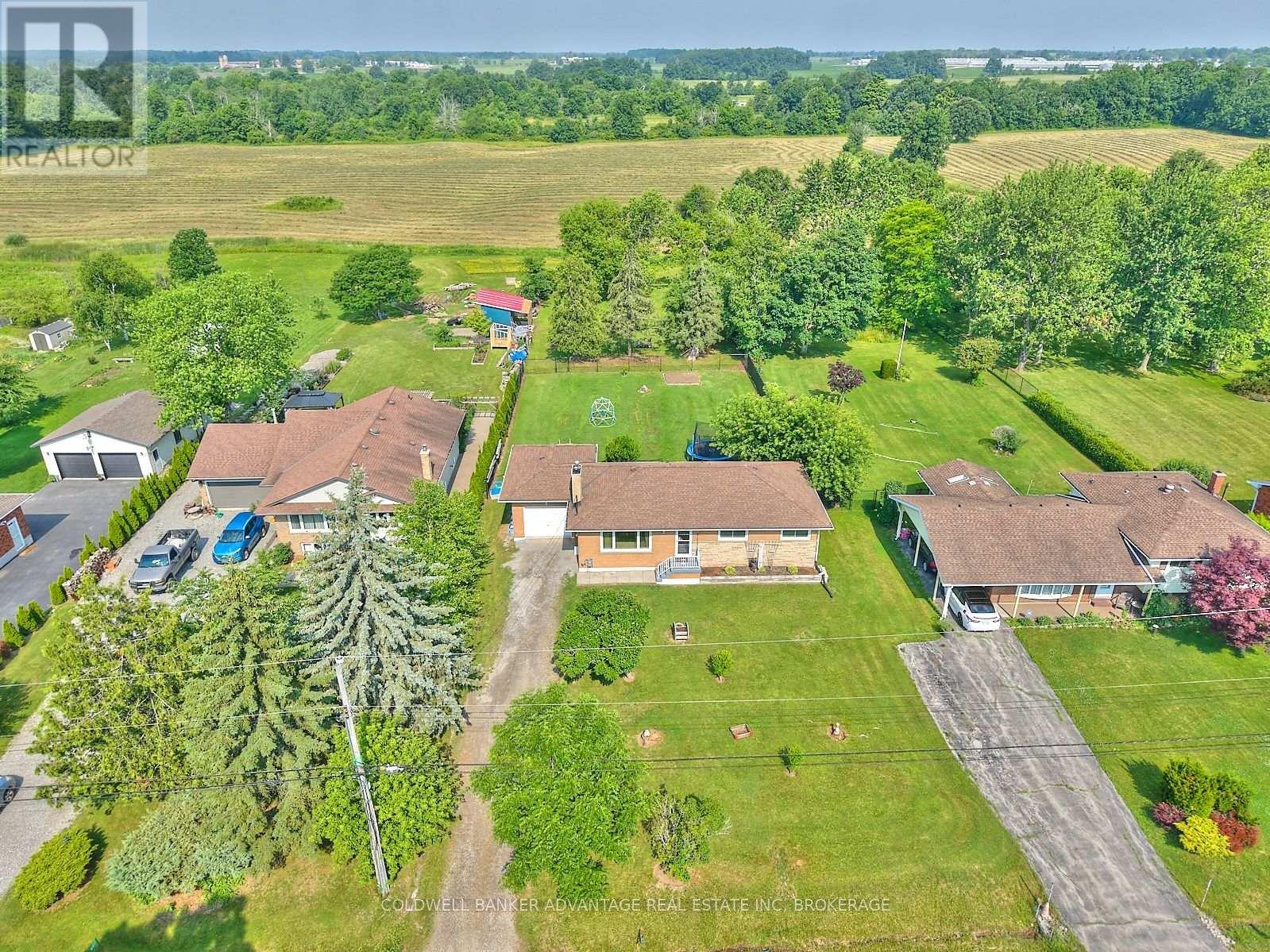Photo 36 of 3314 Trinity Church Road, Hamilton ON