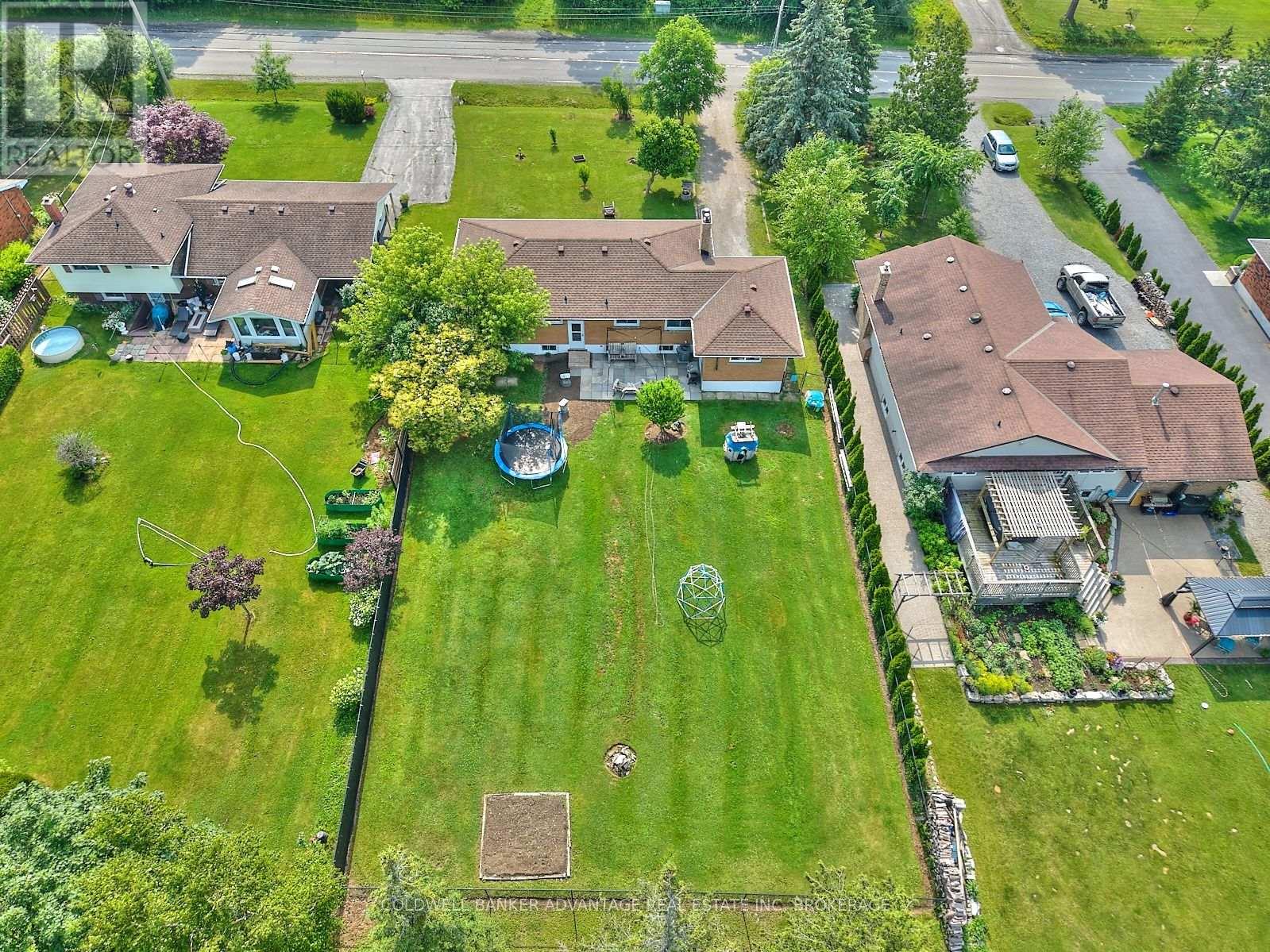 Photo 40 of 3314 Trinity Church Road, Hamilton ON