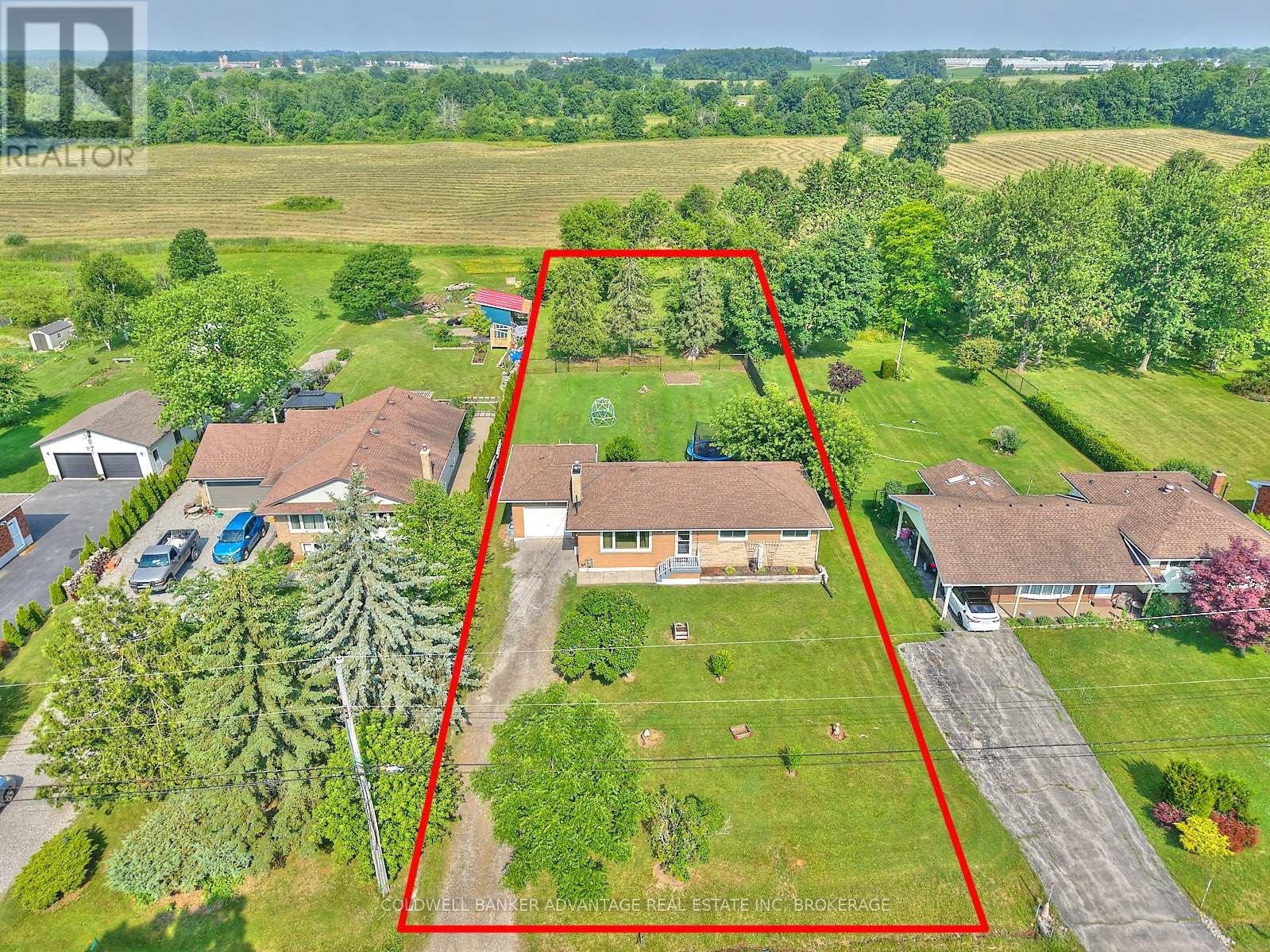 Photo 43 of 3314 Trinity Church Road, Hamilton ON