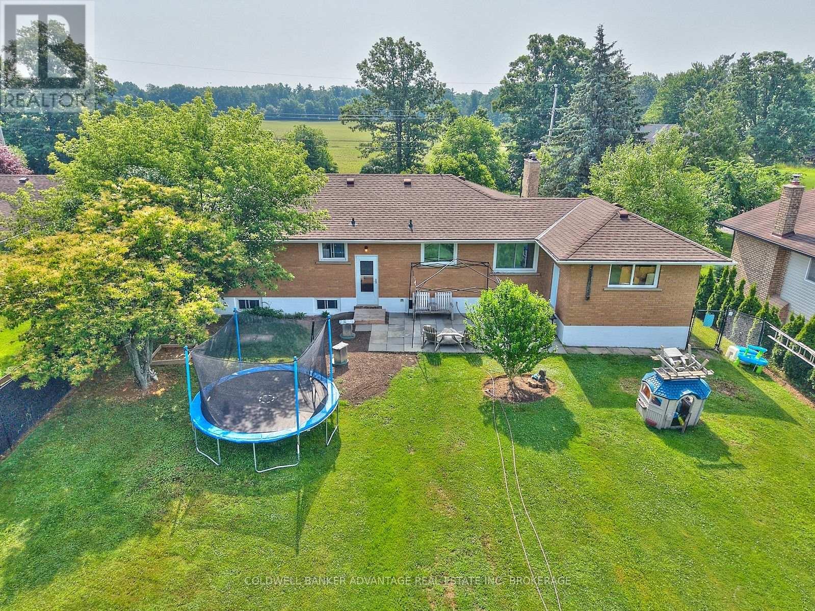 Photo 7 of 3314 Trinity Church Road, Hamilton ON