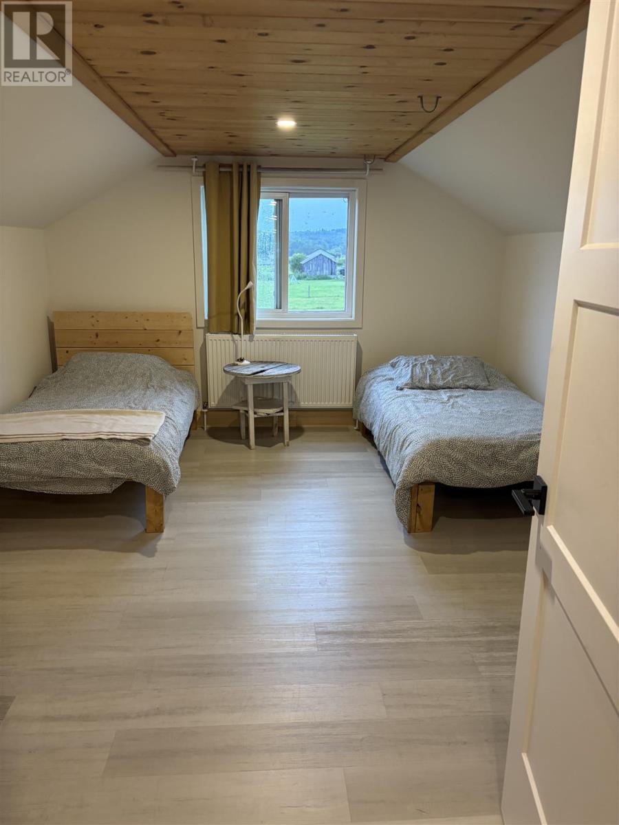 Photo 16 of 587 Watson Rd E, Echo Bay ON
