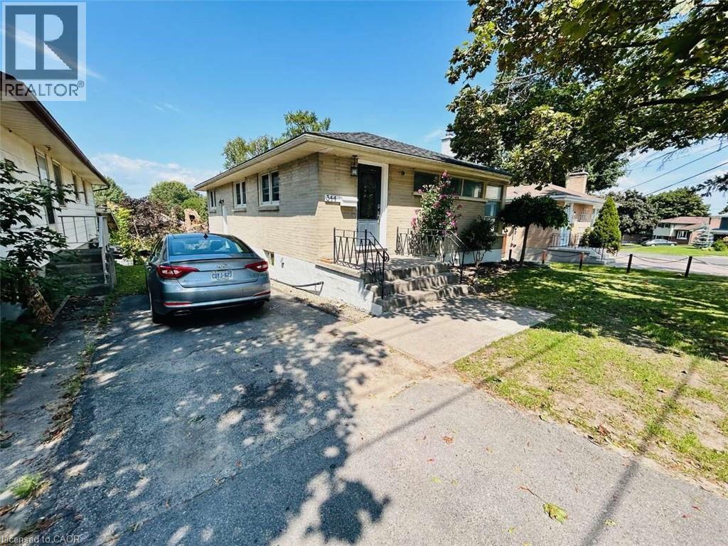 Photo 2 of 344 Victoria Avenue, Belleville ON