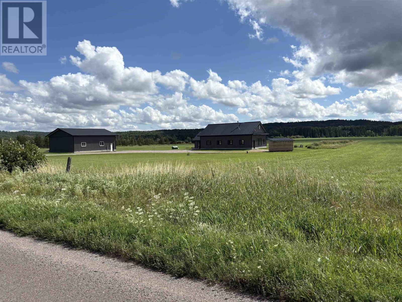 Photo 20 of 587 Watson Rd E, Echo Bay ON