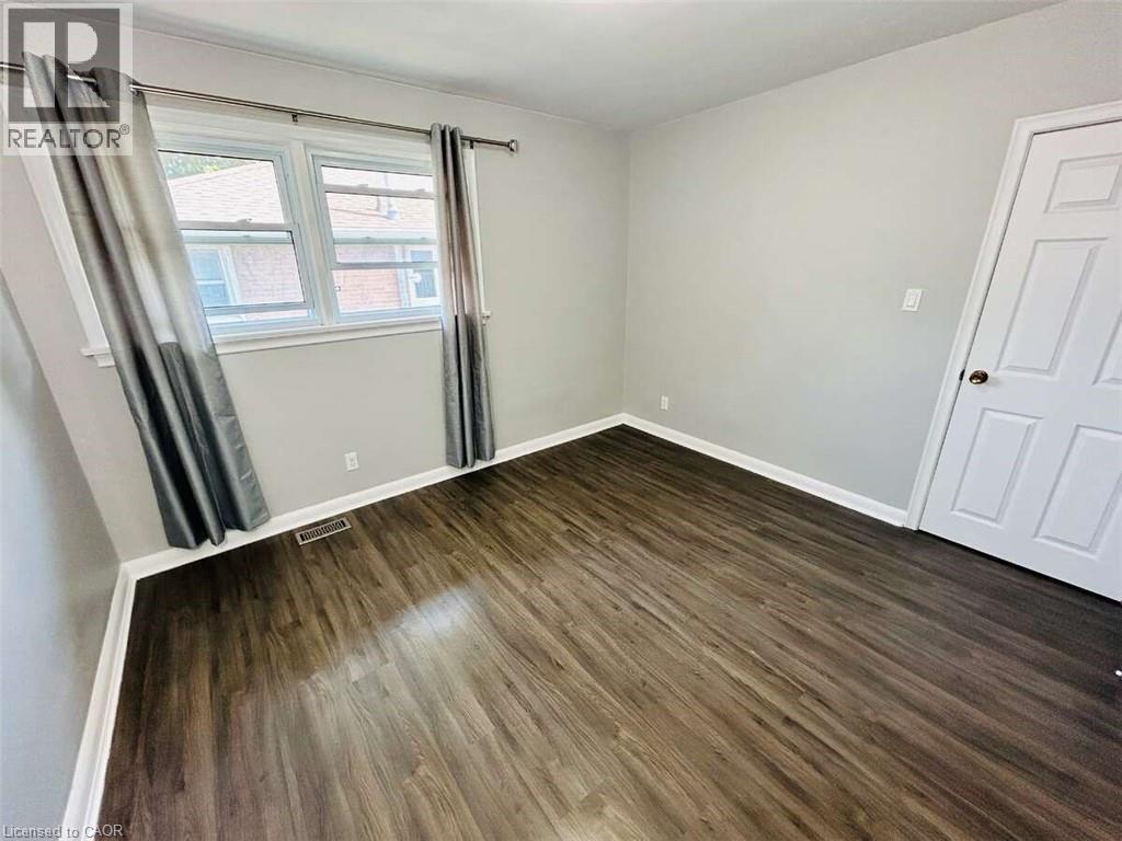 Photo 16 of 344 Victoria Avenue, Belleville ON