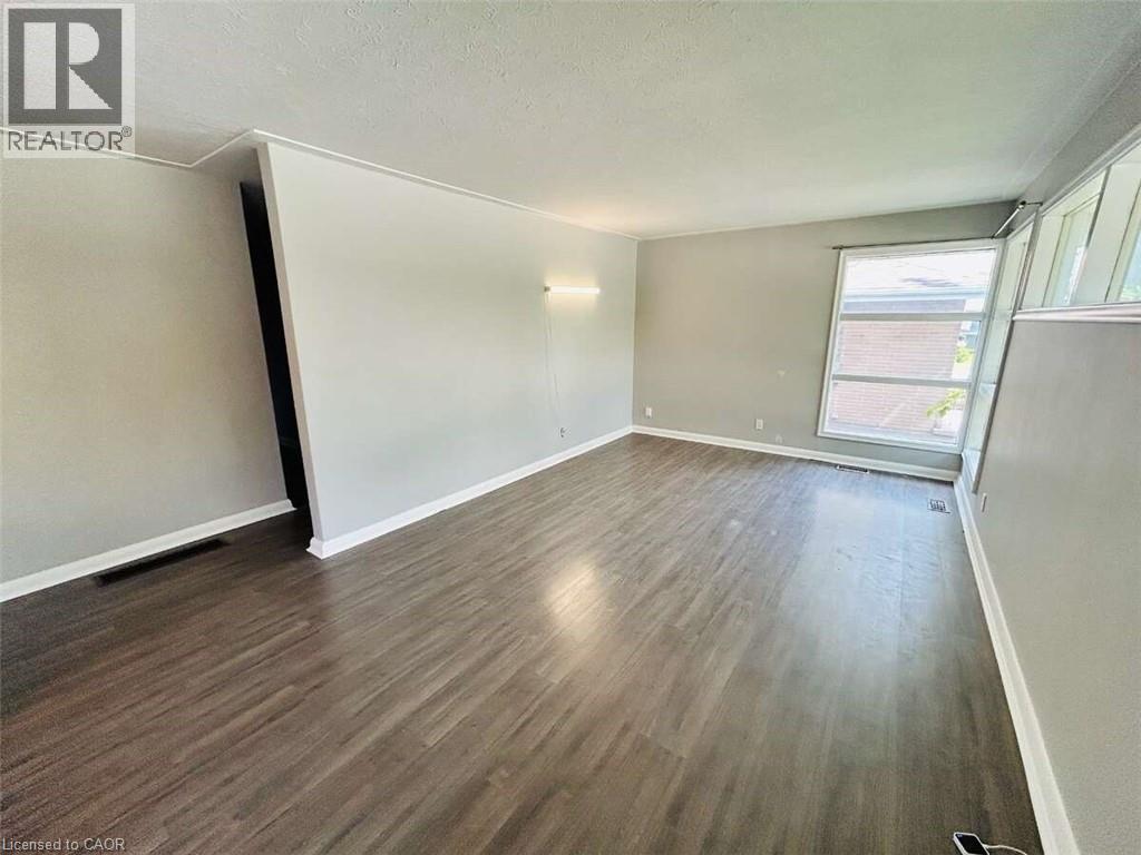 Photo 7 of 344 Victoria Avenue, Belleville ON