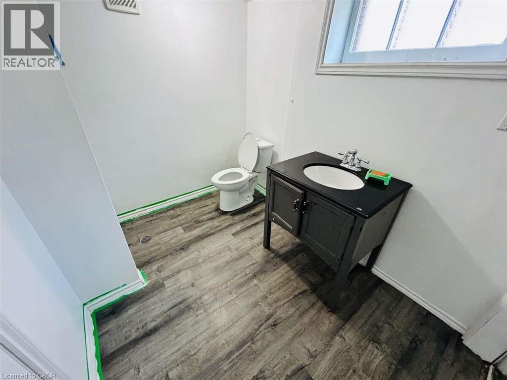 Photo 34 of 344 Victoria Avenue, Belleville ON