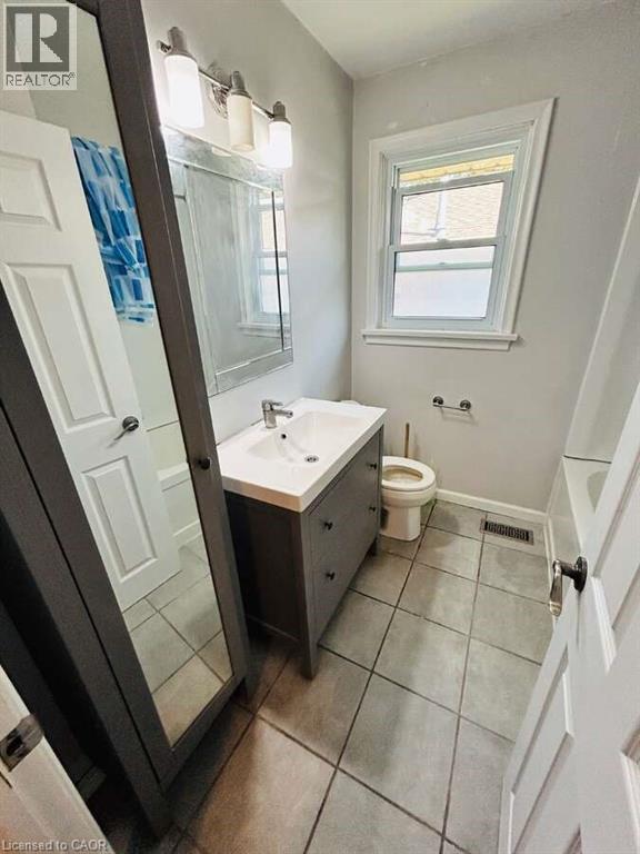 Photo 19 of 344 Victoria Avenue, Belleville ON