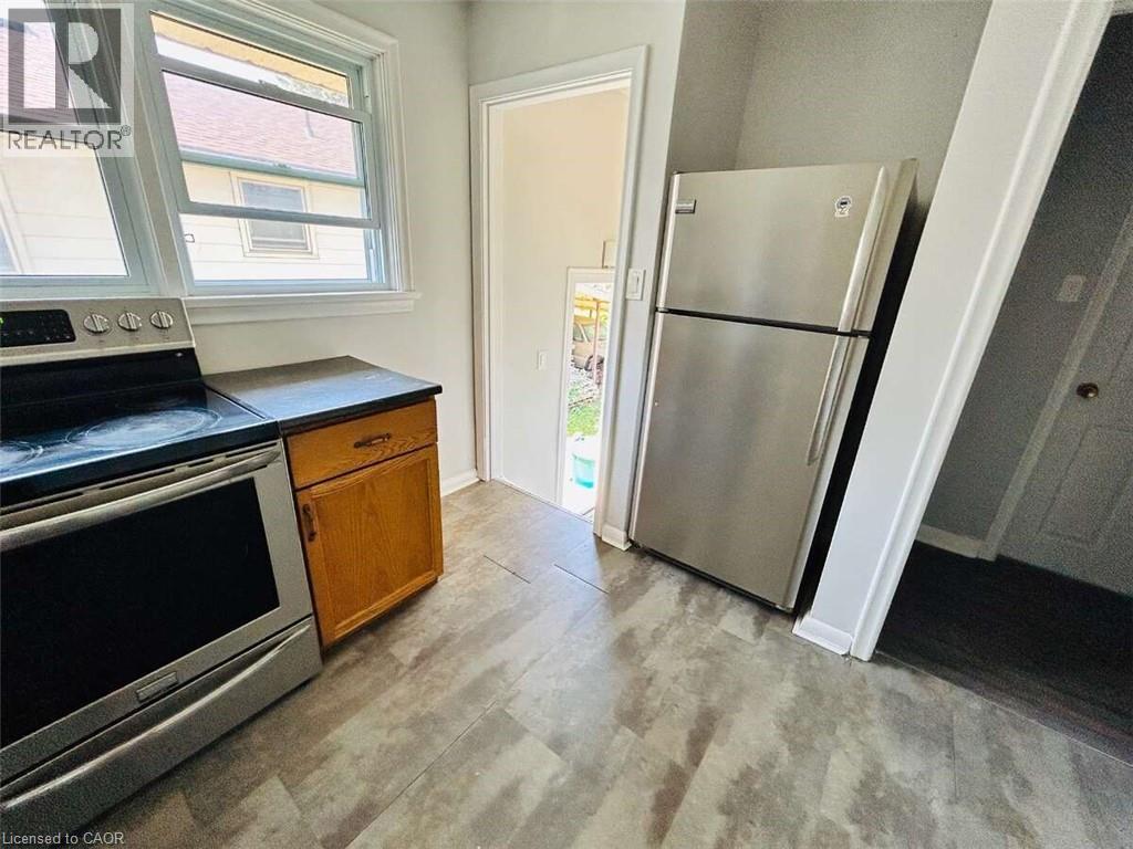 Photo 23 of 344 Victoria Avenue, Belleville ON