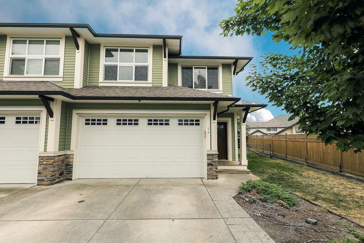 Photo 2 of 14 6491 Vedder Road Sardis South, Chilliwack BC