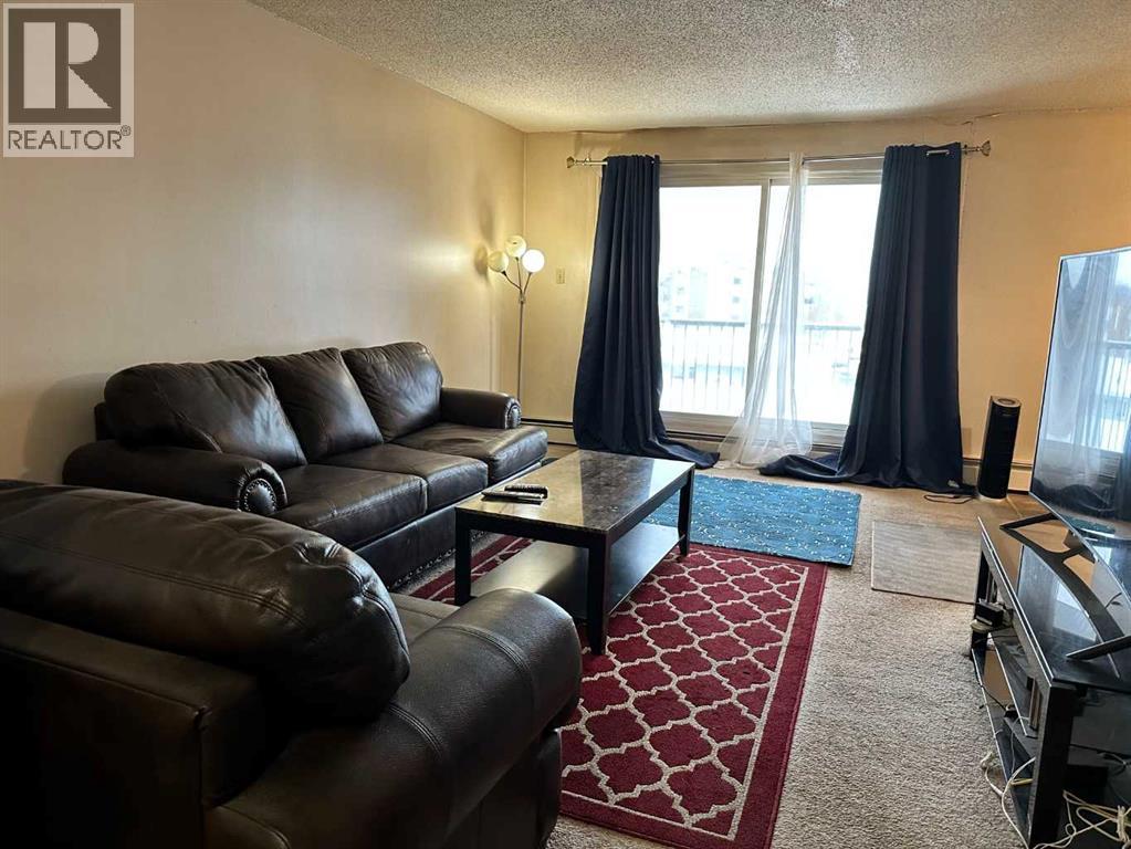 11 Clearwater Crescent, Fort McMurray