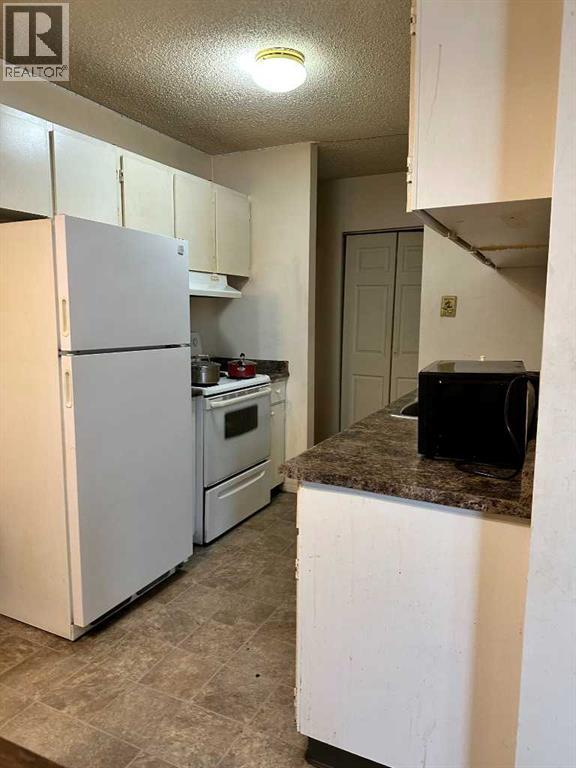 11 Clearwater Crescent, Fort McMurray
