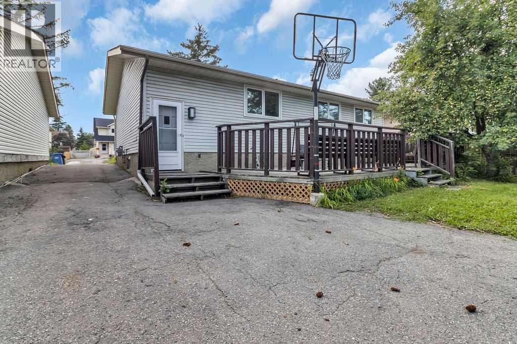 Photo 30 of 10 Radcliffe Crescent Se, Calgary AB