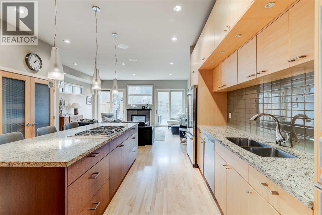 Photo 12 of 3917 15 A Street Sw, Calgary AB