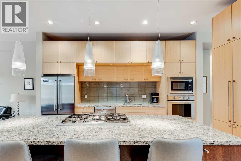 Photo 7 of 3917 15 A Street Sw, Calgary AB