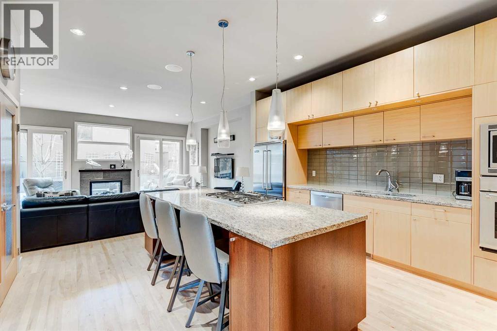 Photo 8 of 3917 15 A Street Sw, Calgary AB