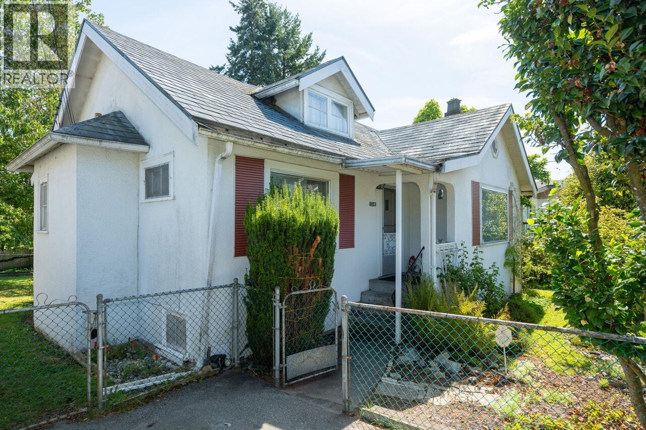 7240 16TH Avenue - photo 2