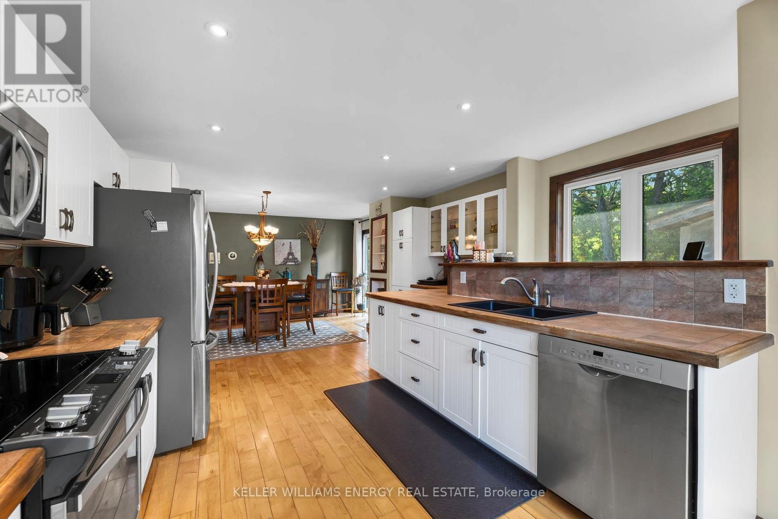 Photo 15 of 4070 Hwy 28, Selwyn ON
