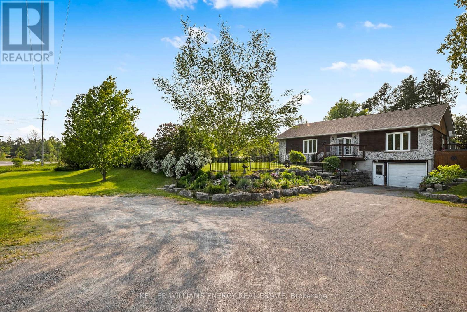 Photo 4 of 4070 Hwy 28, Selwyn ON