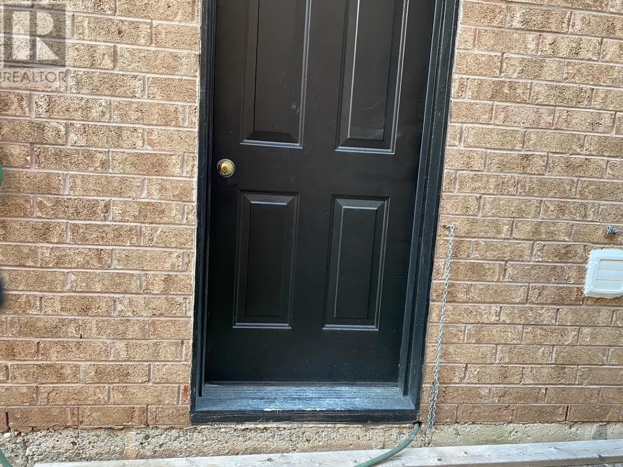 Photo 2 of Bsmnt 2524 Banfield Road, Mississauga ON