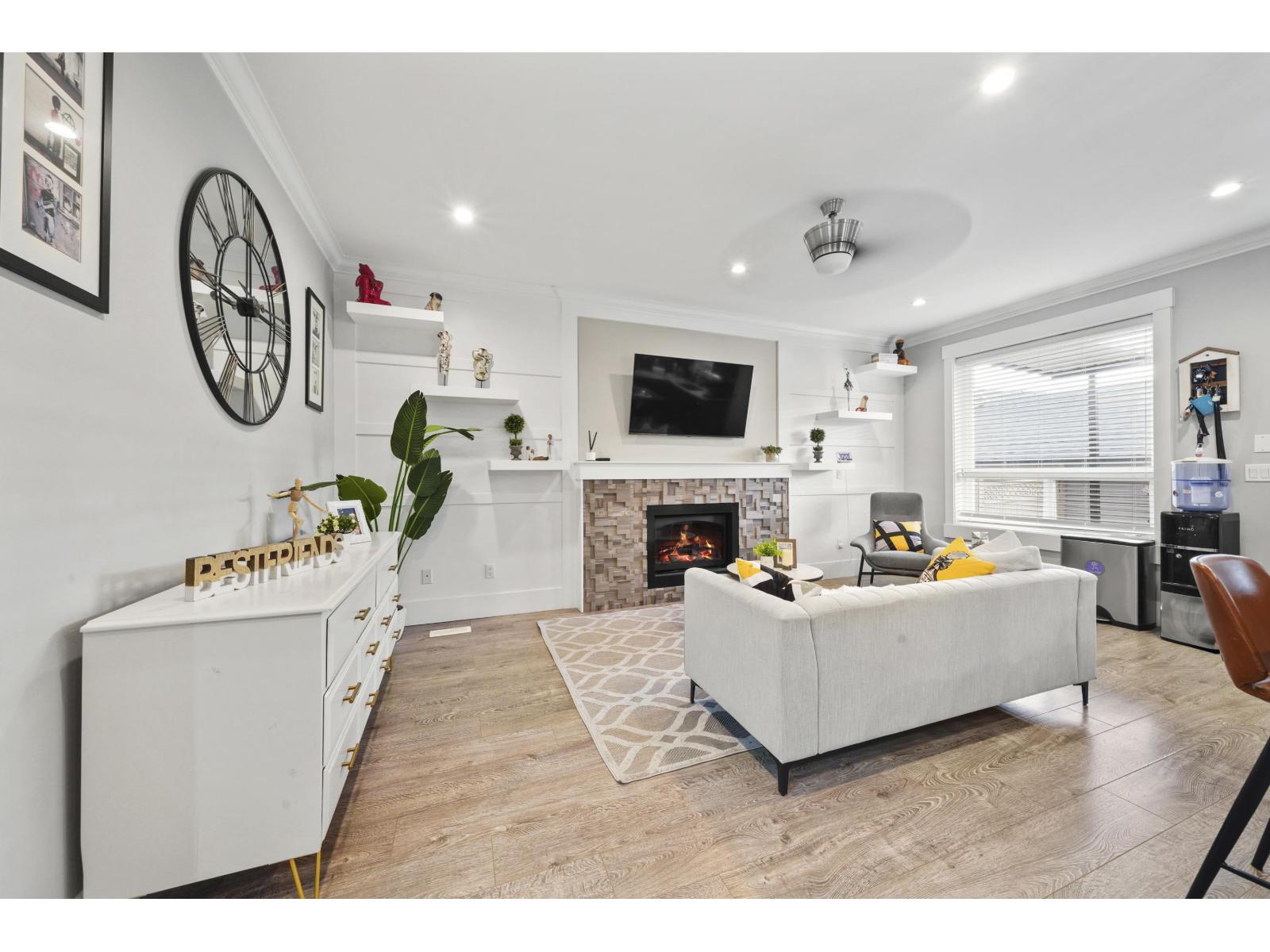 Photo 8 of 7702 211 Street, Langley BC