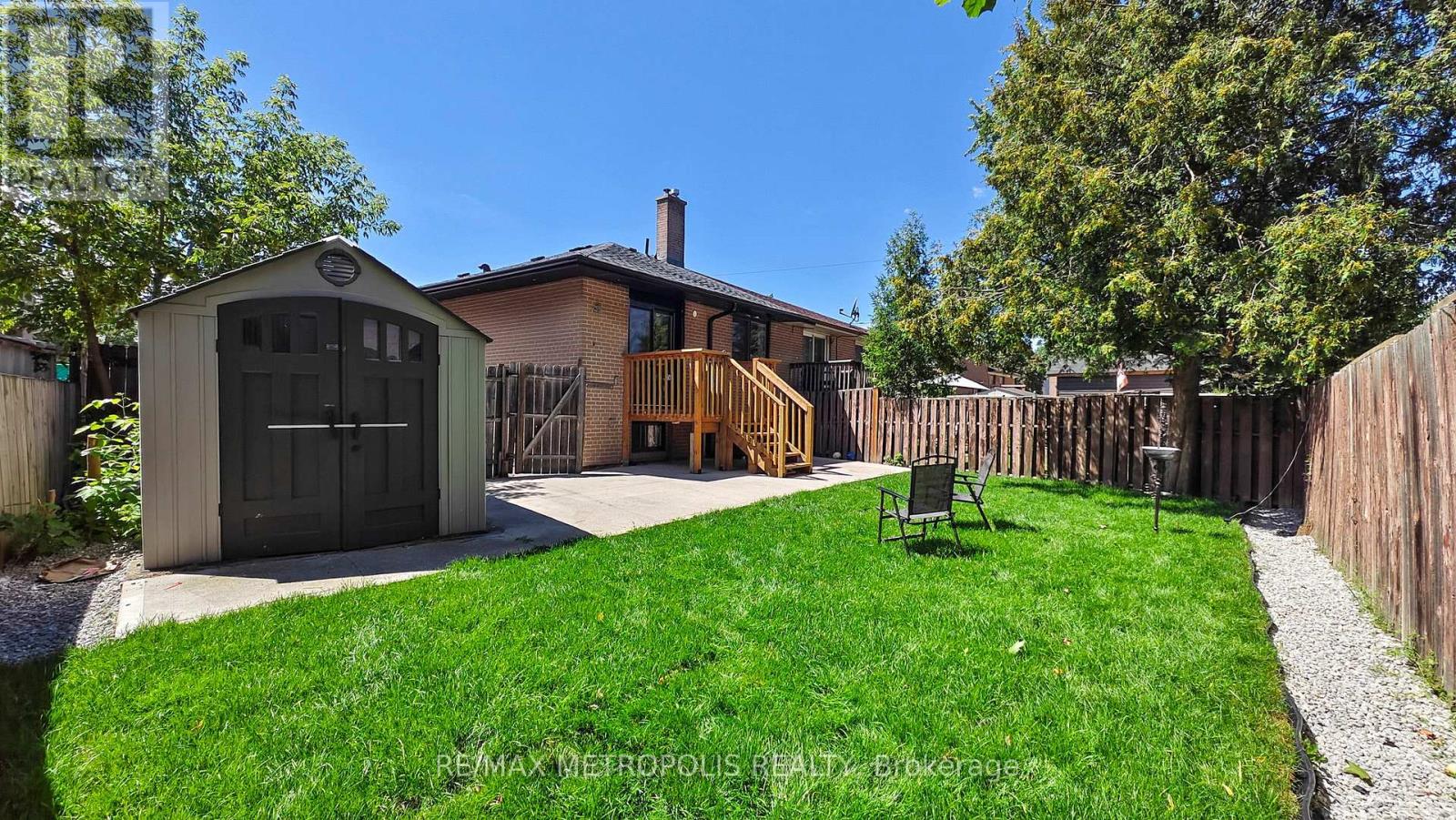 Photo 46 of 7087 Landen Court, Mississauga ON