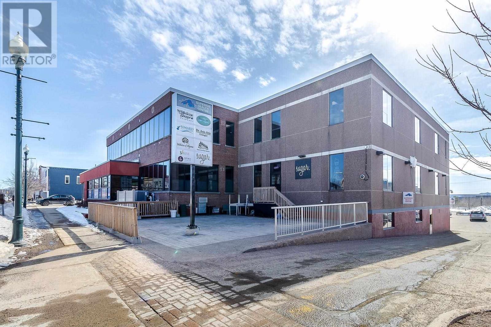 Photo 4 of 765 Queen St, Sault Ste Marie ON