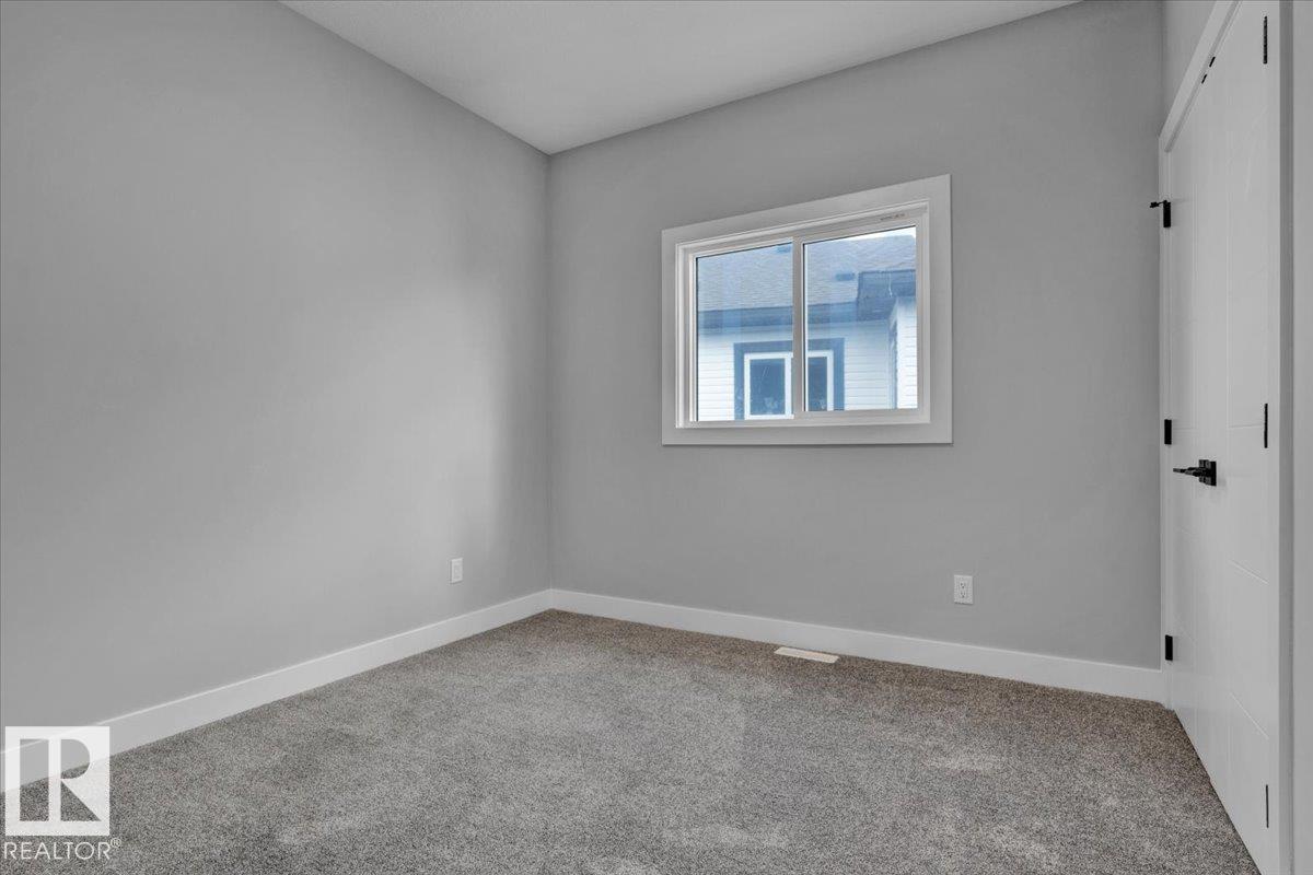 Photo 33 of 65 Blackbird Bend, Fort Saskatchewan AB
