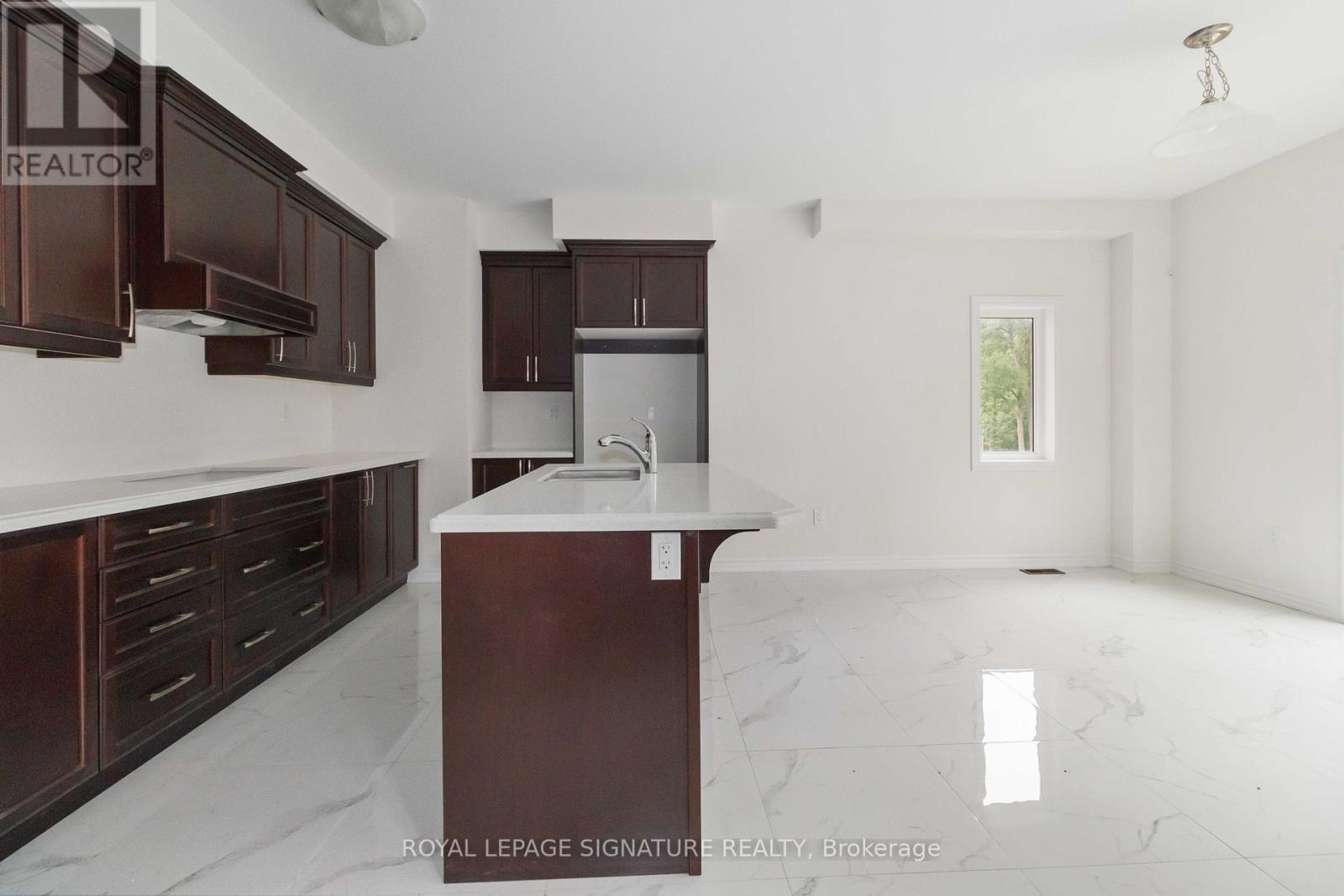 Photo 13 of 29 Stauffer Road, Brantford ON