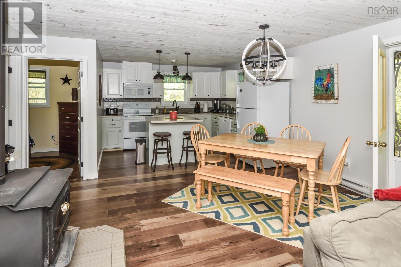 Single Family House Bungalow for Sale in  High Landing Road Parkdale 