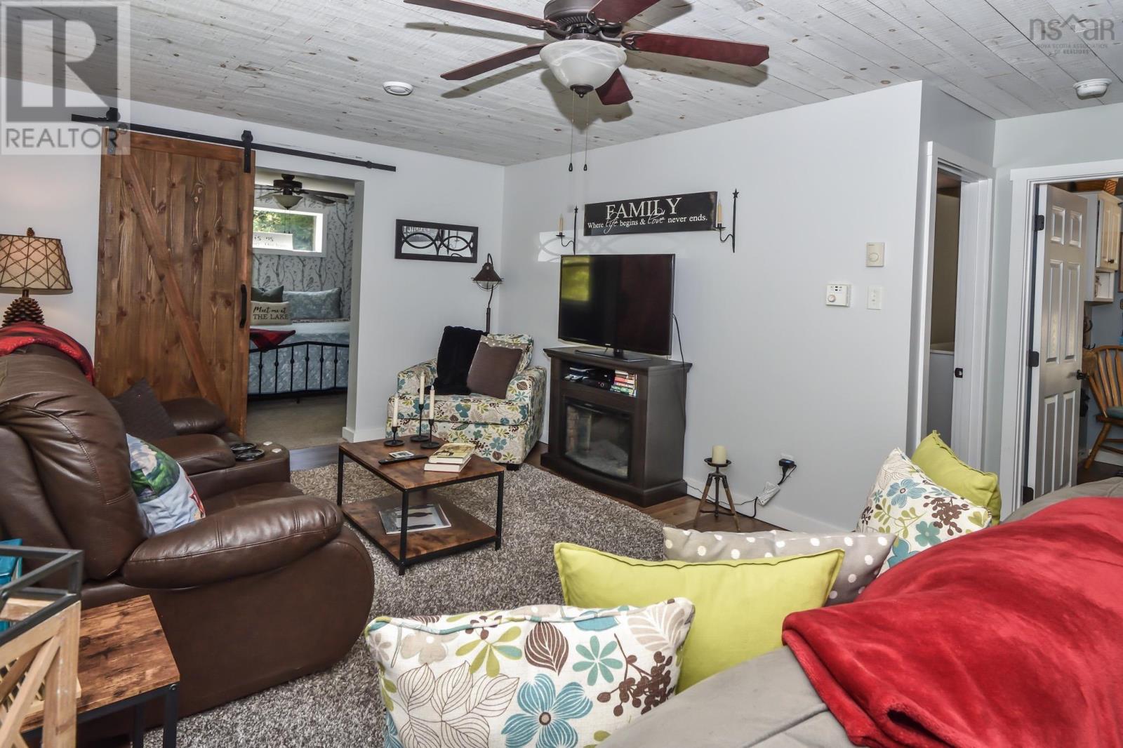 Single Family House Bungalow for Sale in  High Landing Road Parkdale 