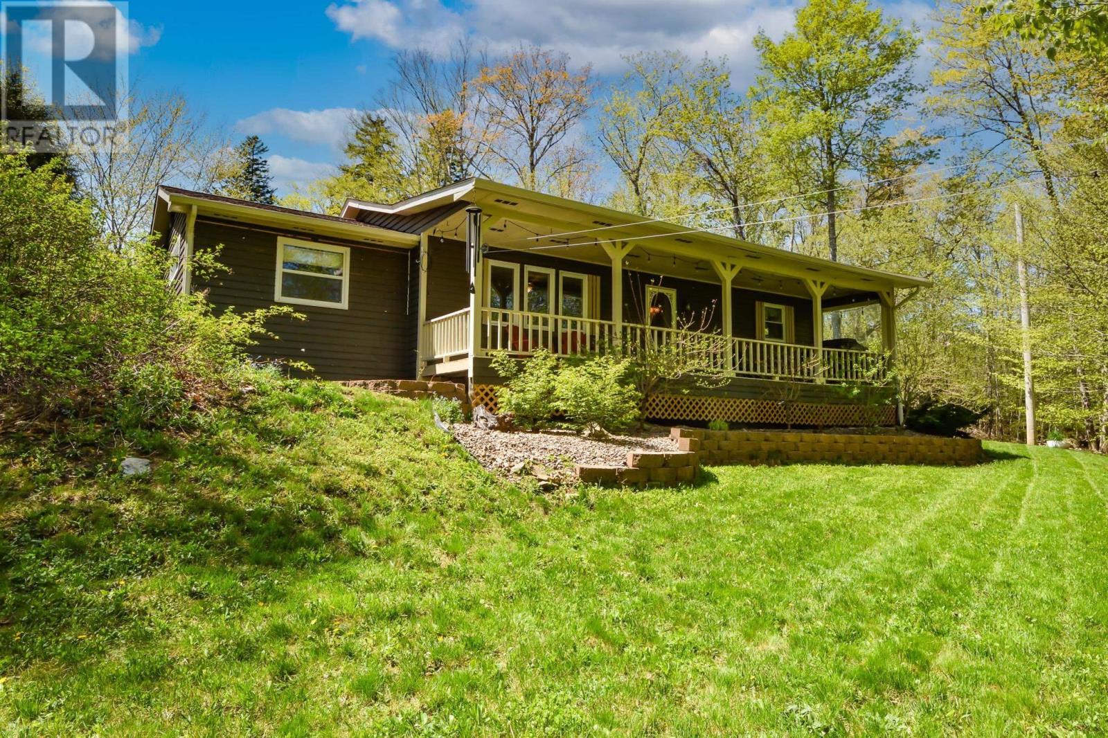 Single Family House Bungalow for Sale in  High Landing Road Parkdale 