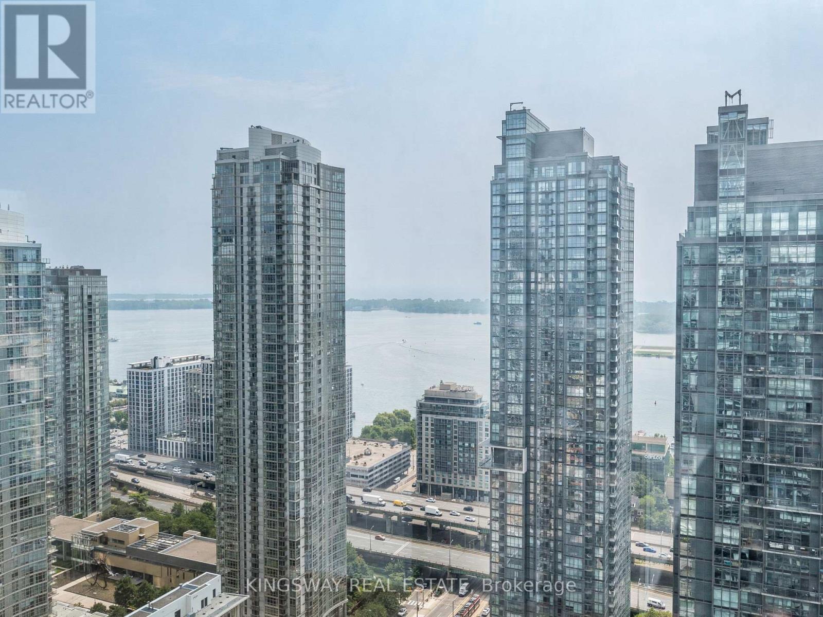 Photo 10 of 4206 25 Telegram Mews, Toronto ON