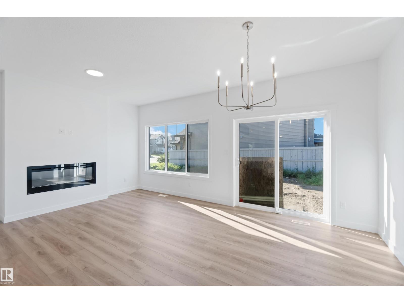 Photo 6 of 8511 181 Av Nw, Edmonton AB