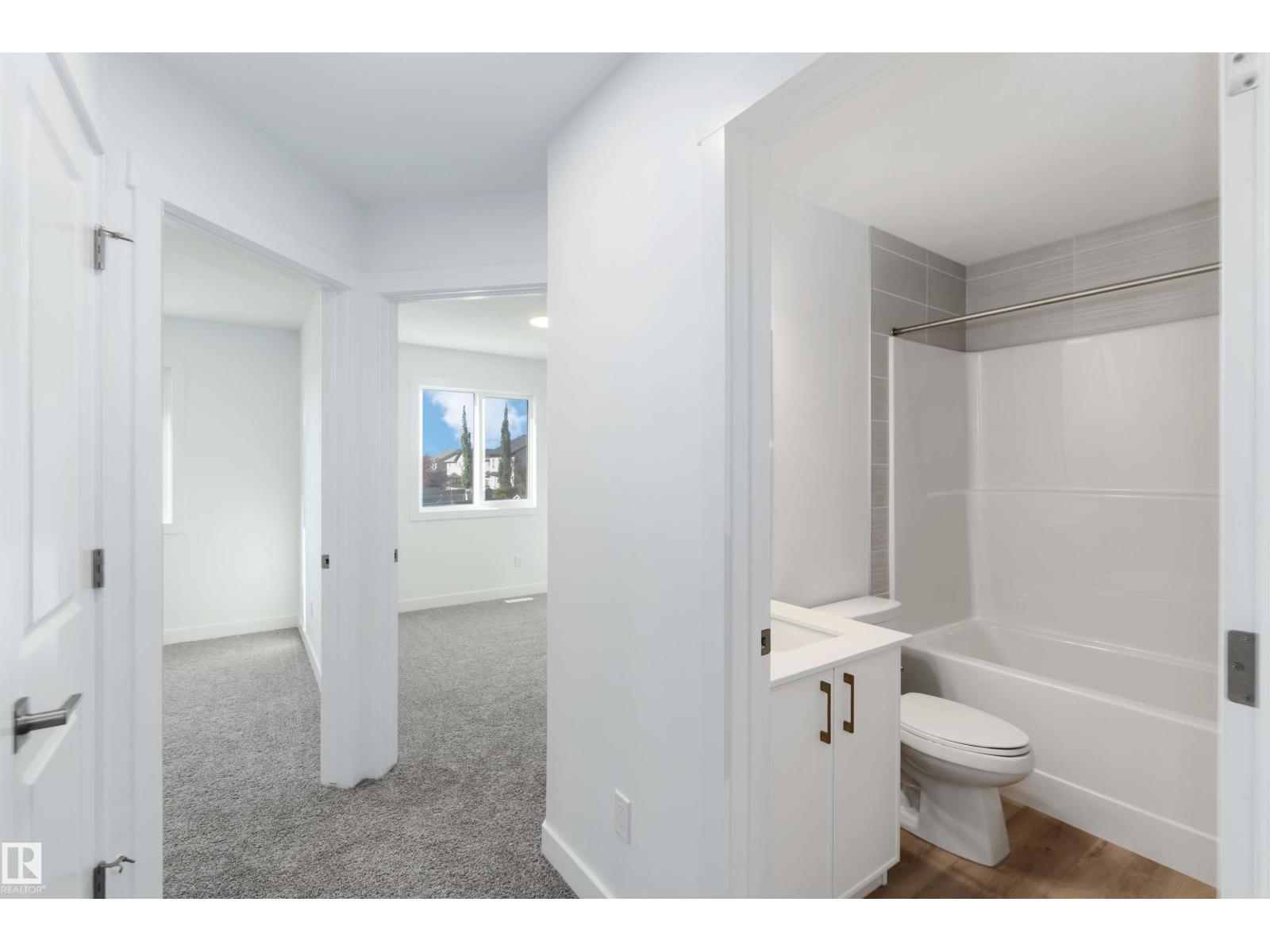 Photo 29 of 8511 181 Av Nw, Edmonton AB