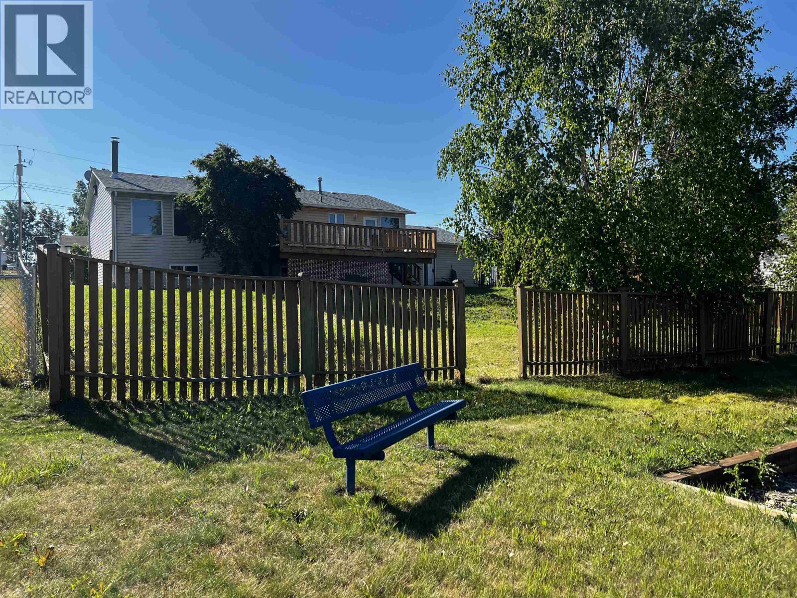 525 TUNASA DRIVE, Fraser Lake