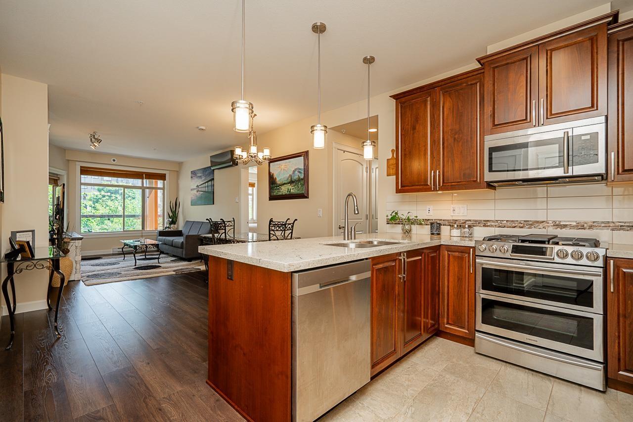 Photo 6 of B 324 20716 Willoughby Town Centre Drive, Langley BC