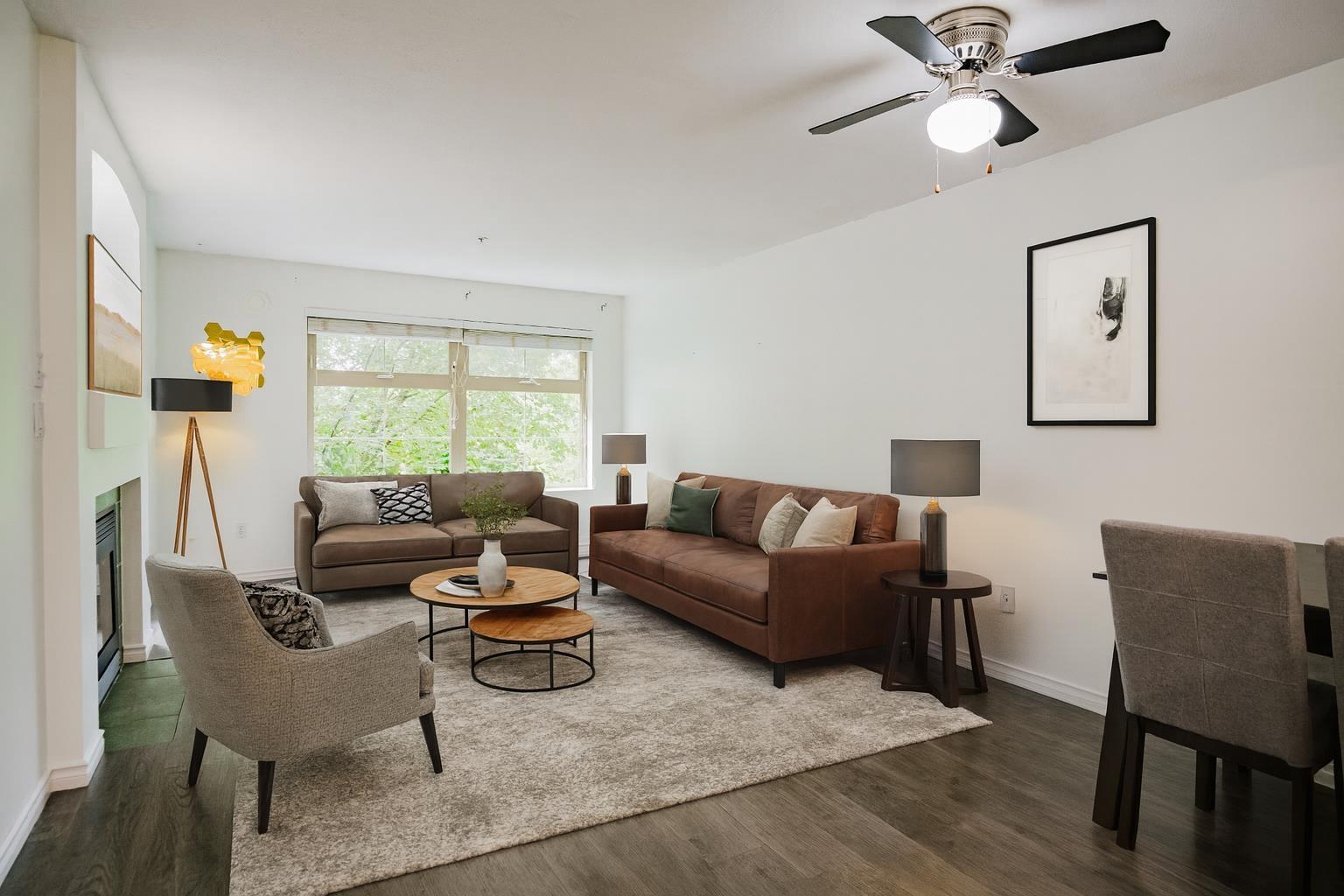 Photo 5 of 307 15210 Guildford Drive, Surrey BC