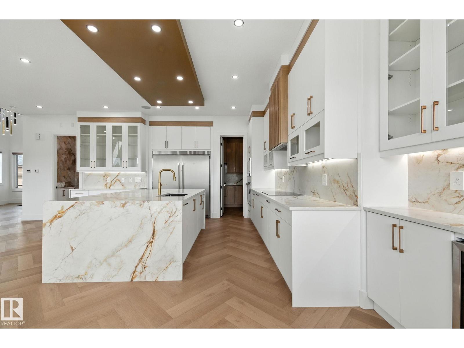 Photo 13 of 9423 181 Av Nw, Edmonton AB