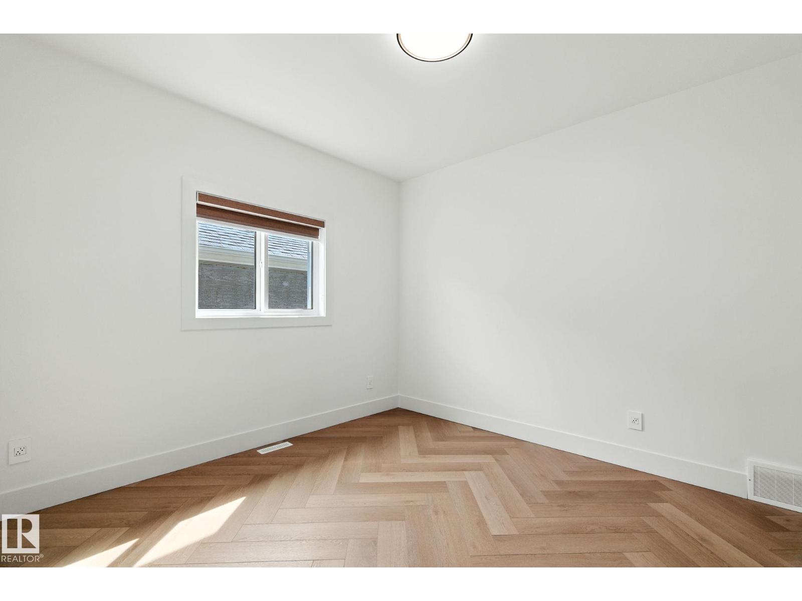 Photo 50 of 9423 181 Av Nw, Edmonton AB