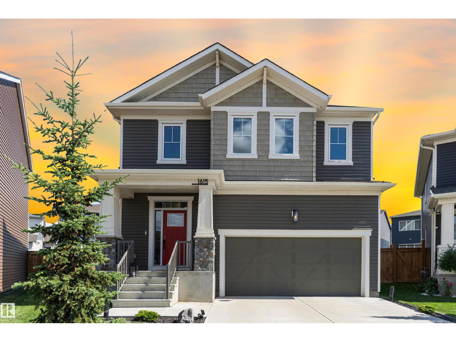 Photo 1 of 1615 202 St Nw, Edmonton AB