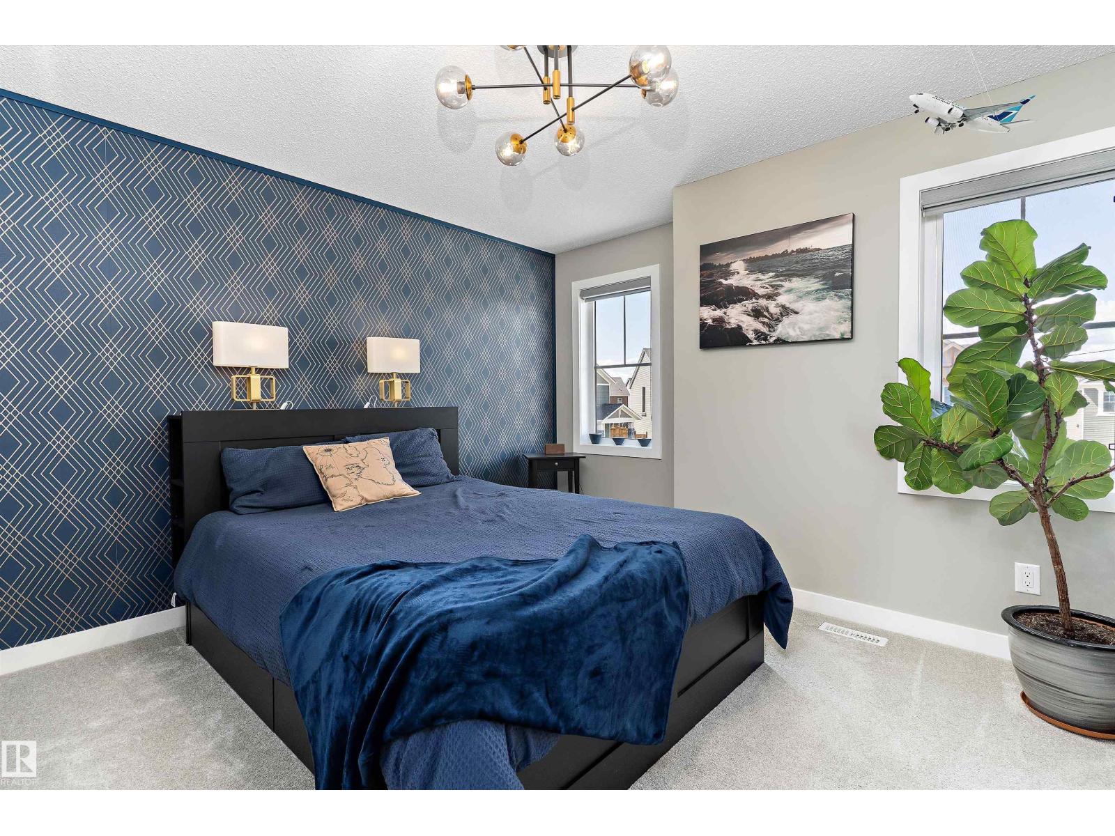 Photo 14 of 1615 202 St Nw, Edmonton AB