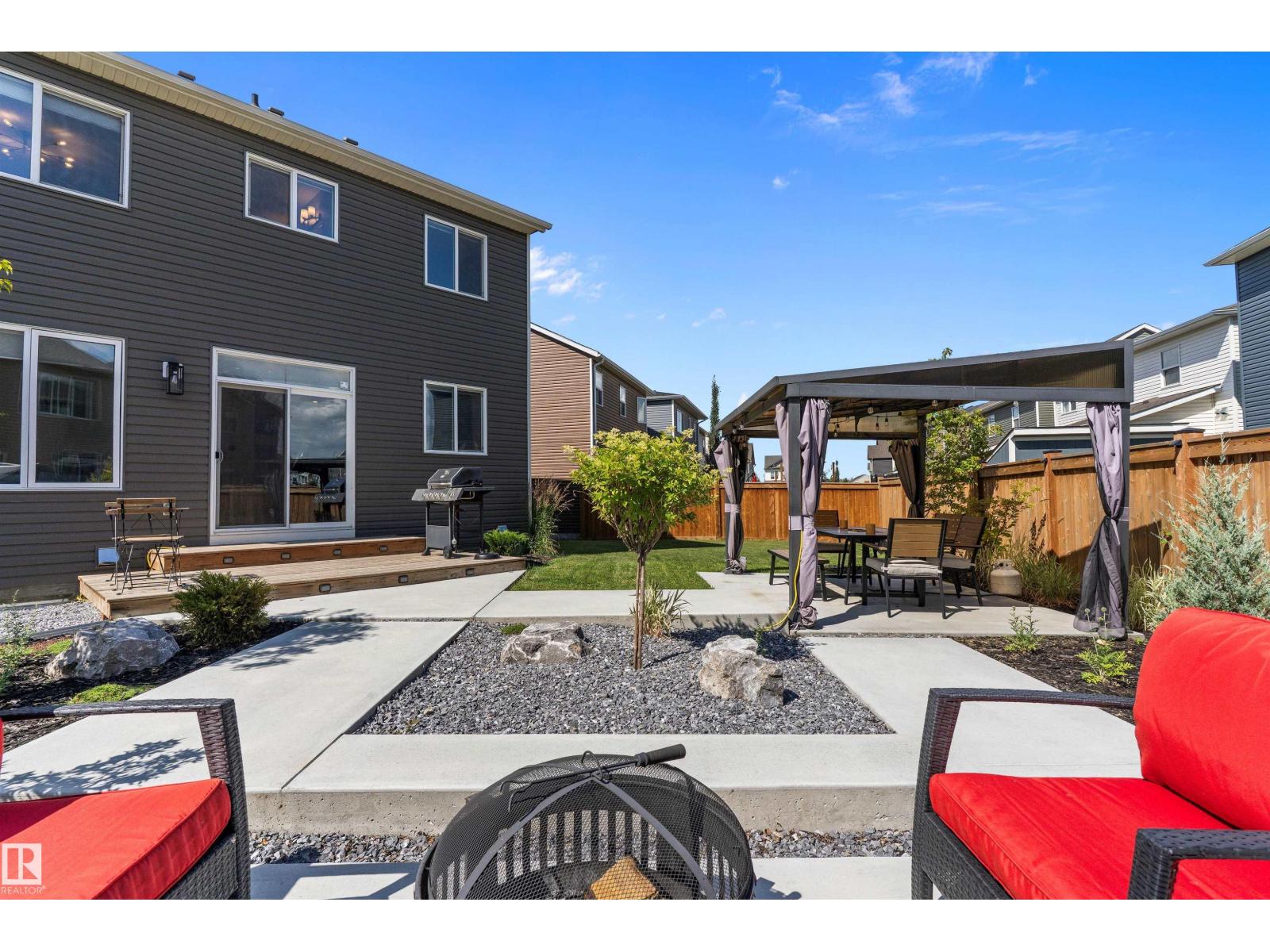 Photo 26 of 1615 202 St Nw, Edmonton AB