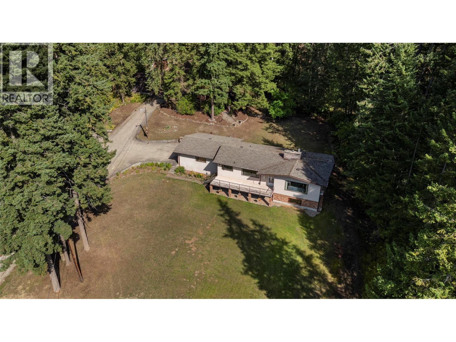 Photo 33 of 1476 Vella Road, Tappen BC