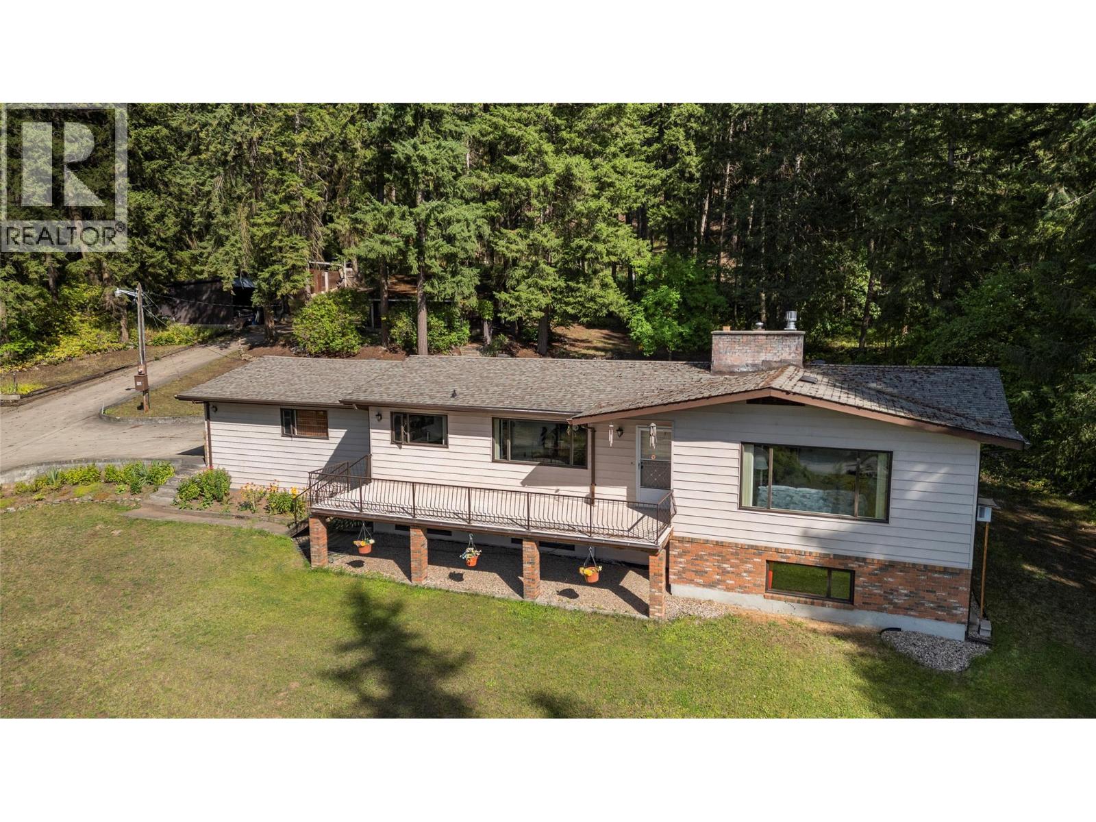 Photo 14 of 1476 Vella Road, Tappen BC