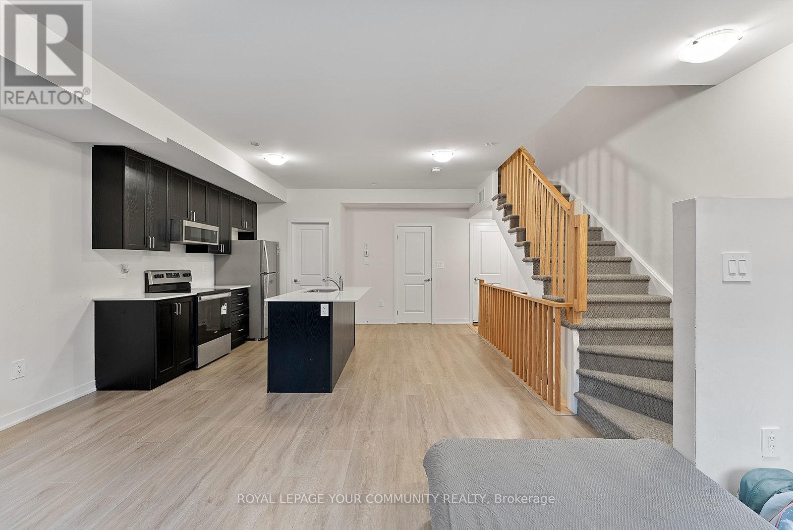 Photo 14 of 117 755 Omega Drive, Pickering ON