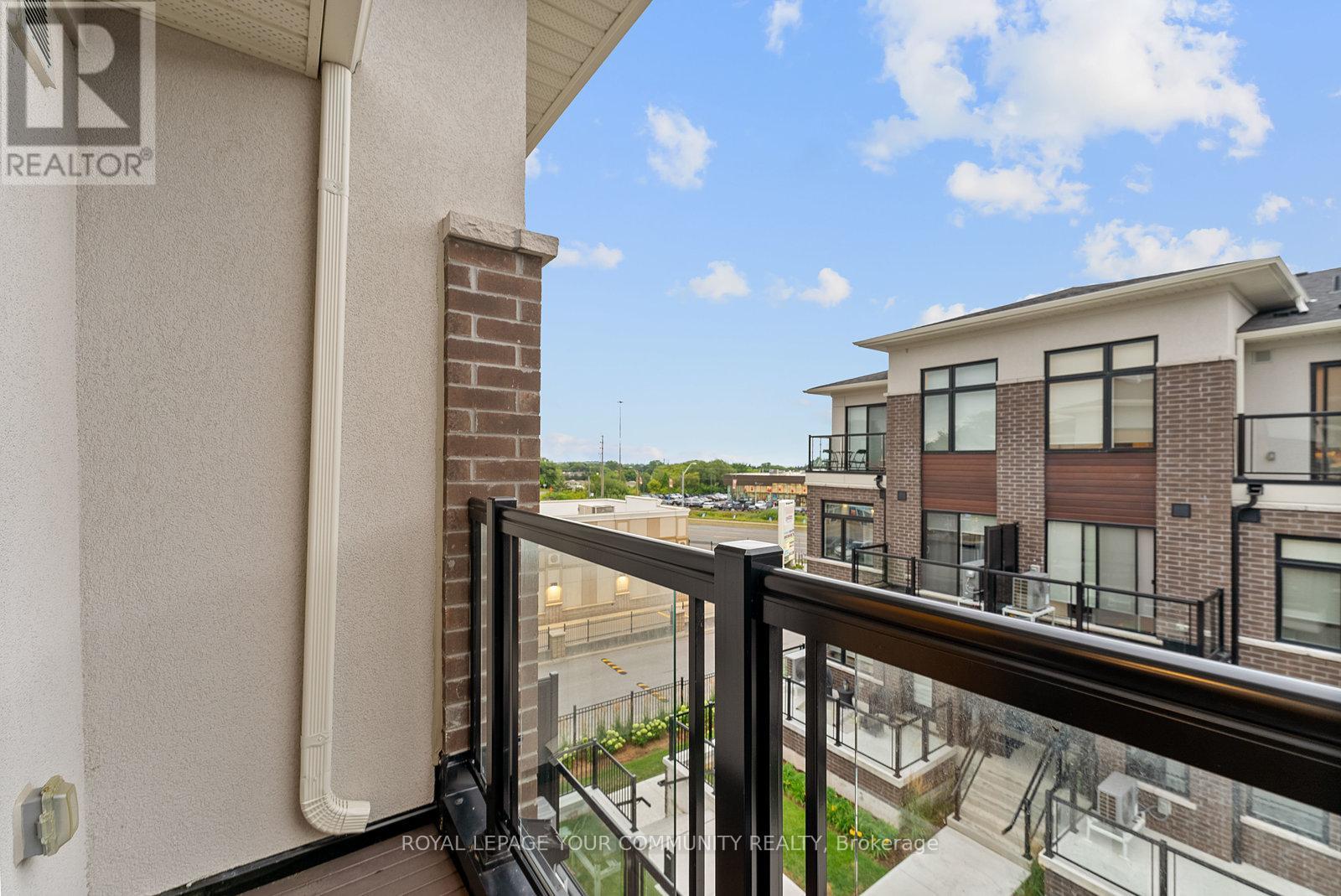 Photo 30 of 117 755 Omega Drive, Pickering ON