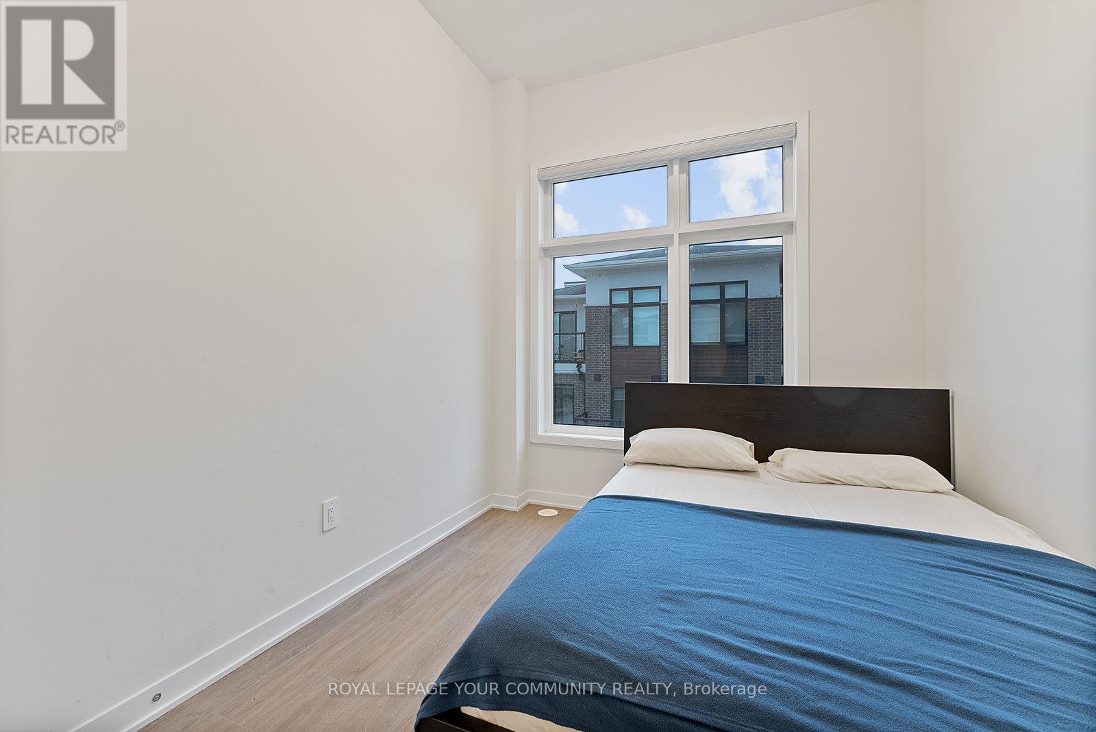 Photo 33 of 117 755 Omega Drive, Pickering ON